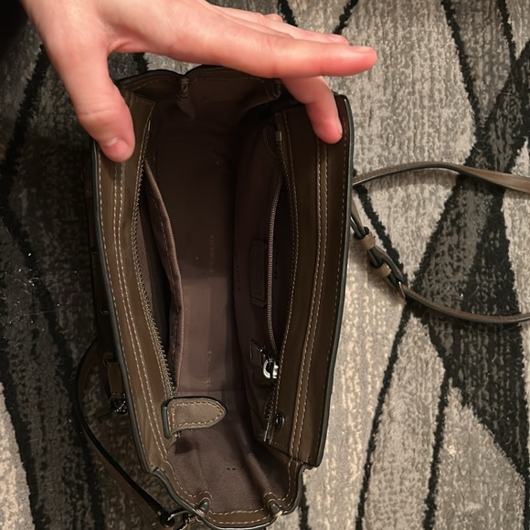 Coach purse - Picture 4 of 10